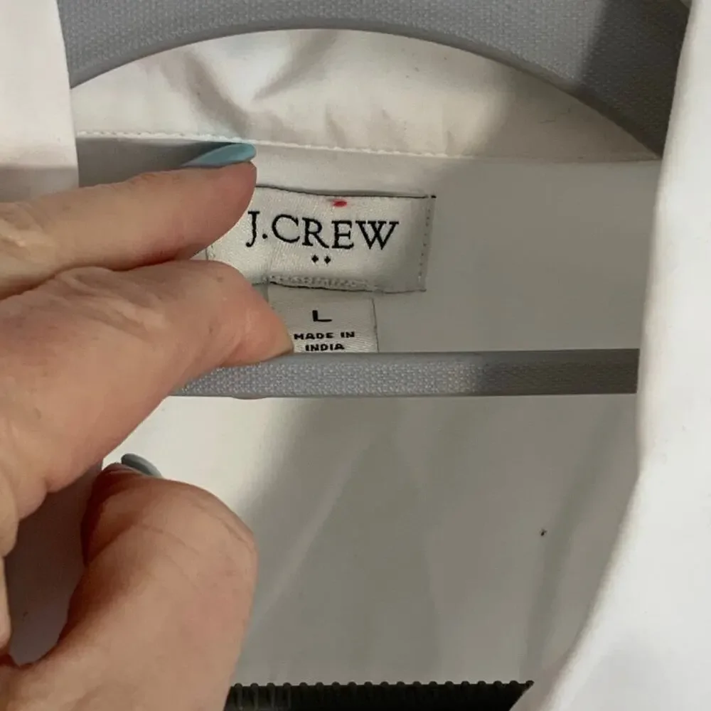 J. Crew Women's White Button down with tartan plaid‎ size large
